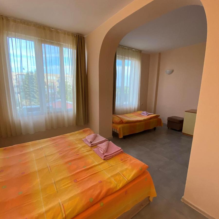 Hostel Shabla Extérieur photo